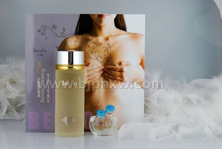 乳房堅(jiān)實(shí)