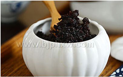 玉靈膏 補(bǔ)血益氣 增免疫